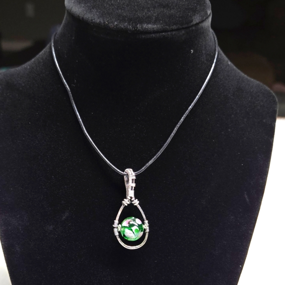 Sterling Silver With A Green Floral  Focal Pendant Necklace